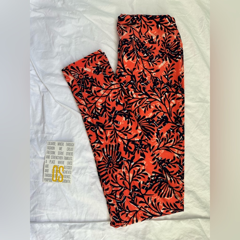 LuLaRoe One Size Leggings - Floral